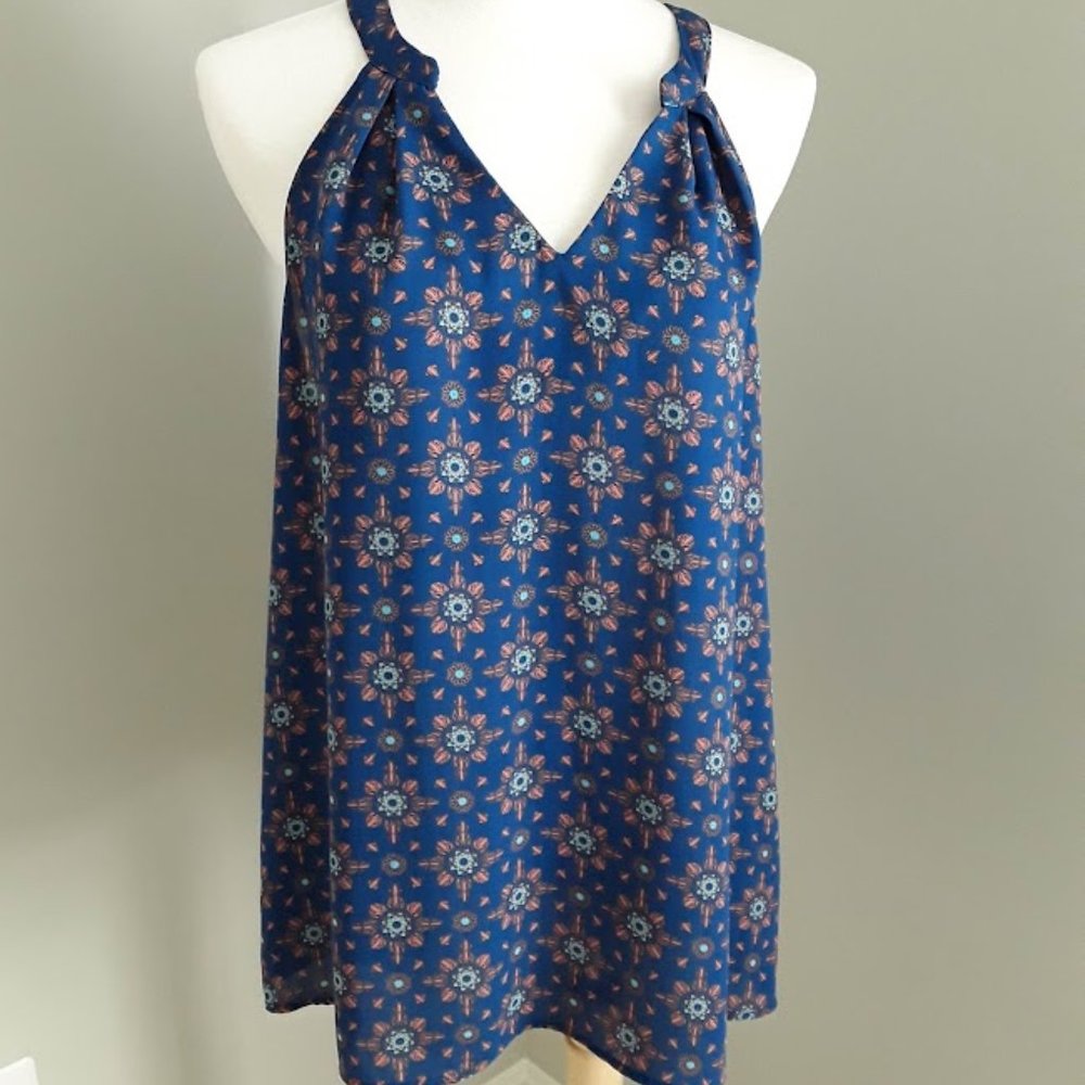 Polly Blue Patterned Sleeveless Top. Excellent condition
